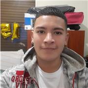 Profesor de historia ofrece clases dinámicas para compartir conocimiento y para aprender aplicarlo en un ámbito tanto educativo como profesional